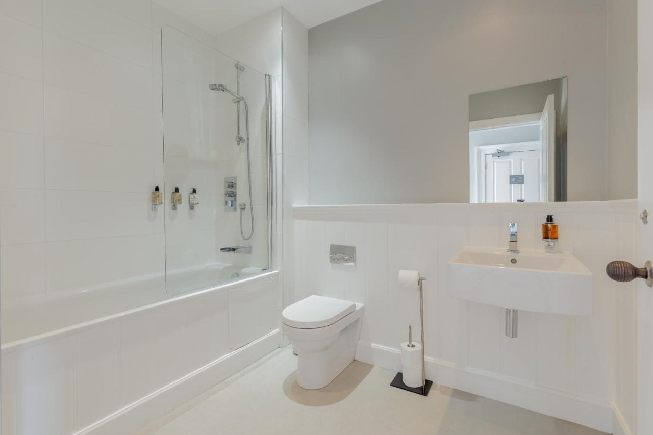 Destiny Scotland - Q-Residence Эдинбург Экстерьер фото