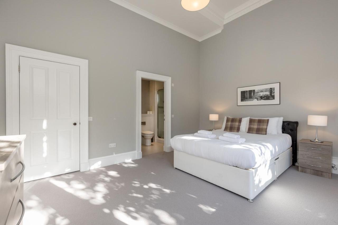Destiny Scotland - Q-Residence Эдинбург Экстерьер фото