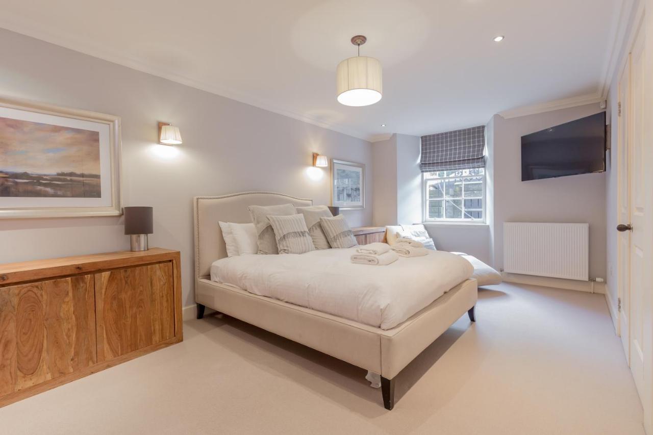 Destiny Scotland - Q-Residence Эдинбург Экстерьер фото