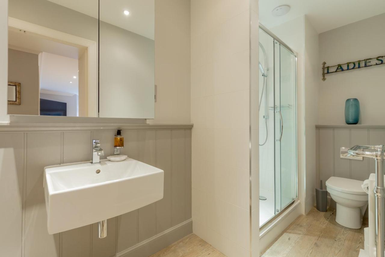 Destiny Scotland - Q-Residence Эдинбург Экстерьер фото