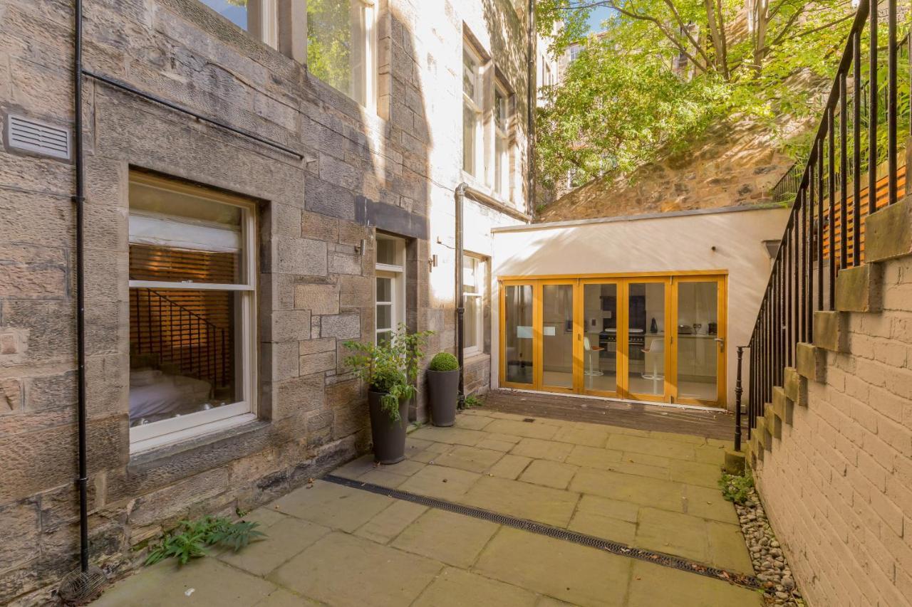 Destiny Scotland - Q-Residence Эдинбург Экстерьер фото