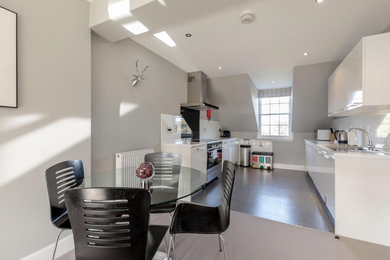 Destiny Scotland - Q-Residence Эдинбург Экстерьер фото