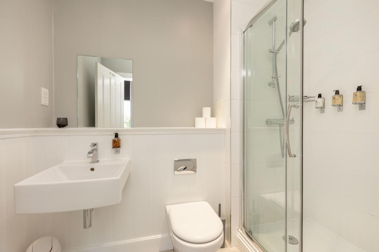 Destiny Scotland - Q-Residence Эдинбург Экстерьер фото