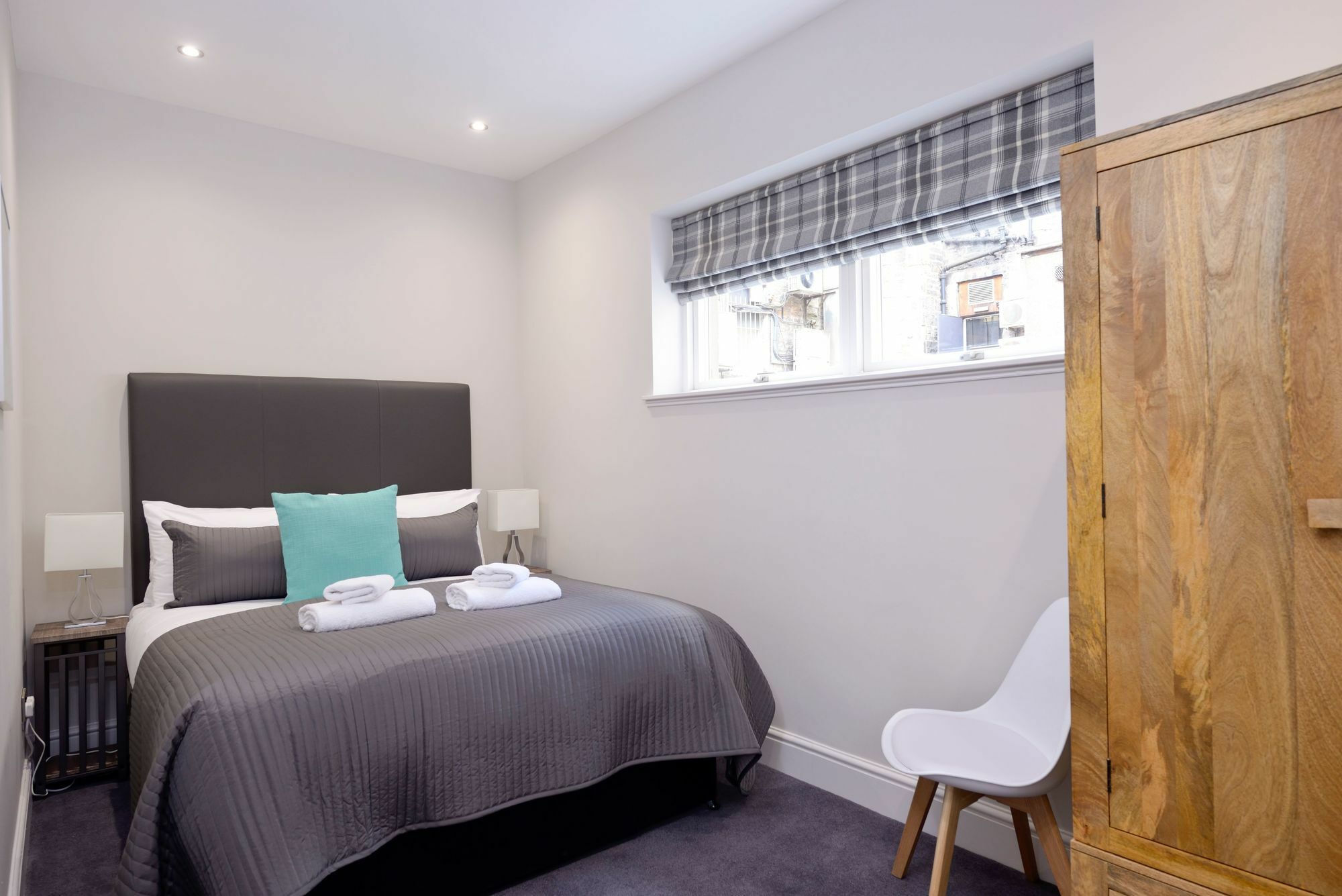 Destiny Scotland - Q-Residence Эдинбург Экстерьер фото