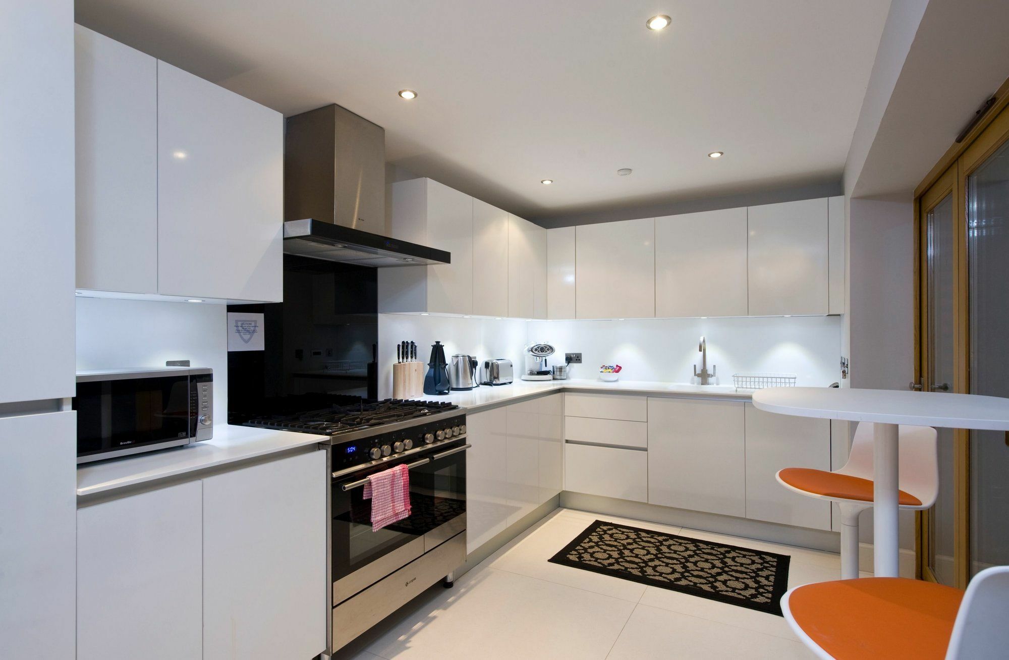 Destiny Scotland - Q-Residence Эдинбург Экстерьер фото
